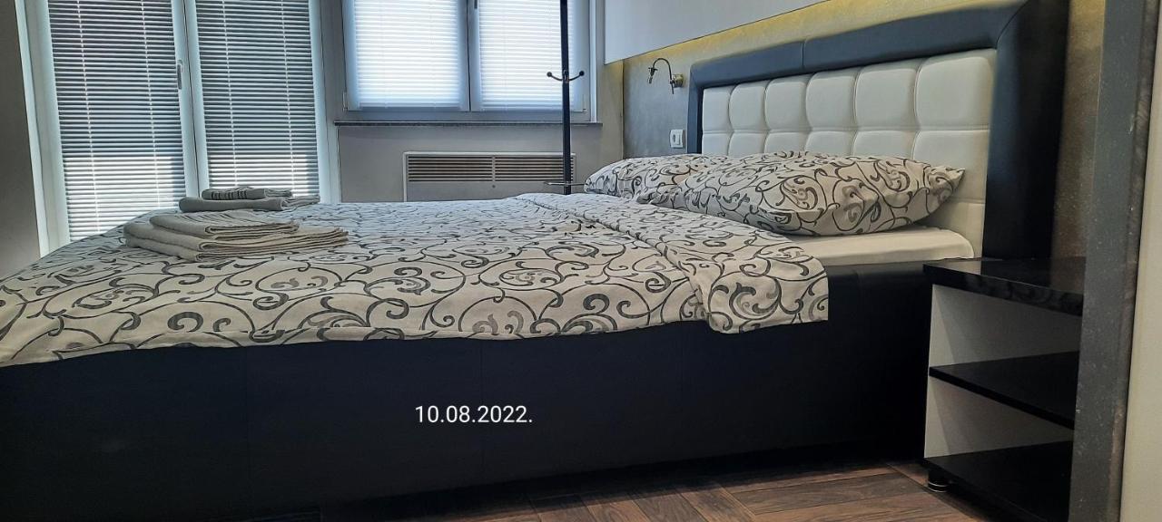 De Lux Apartment Maki บันยาลูกา ภายนอก รูปภาพ