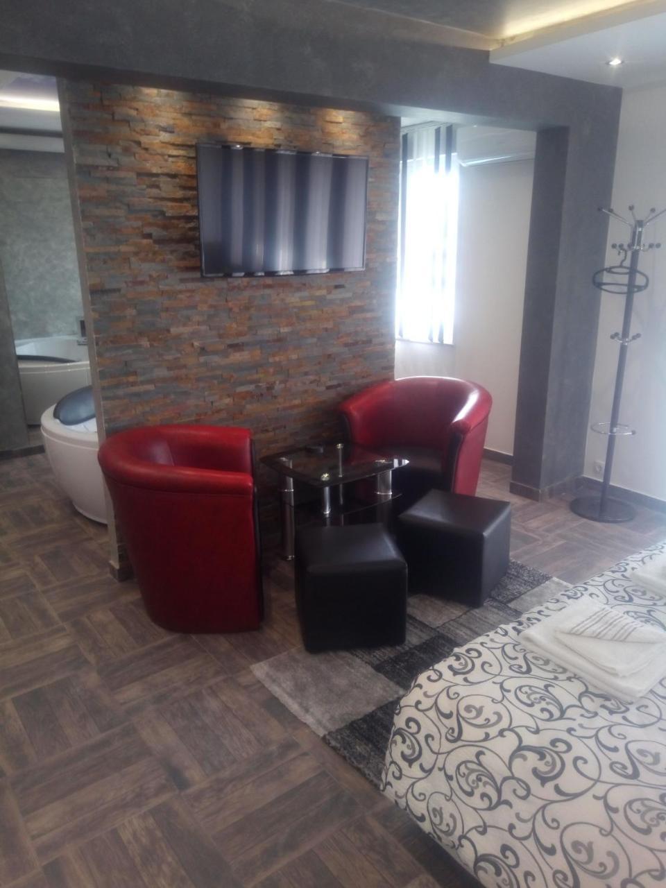 De Lux Apartment Maki บันยาลูกา ภายนอก รูปภาพ